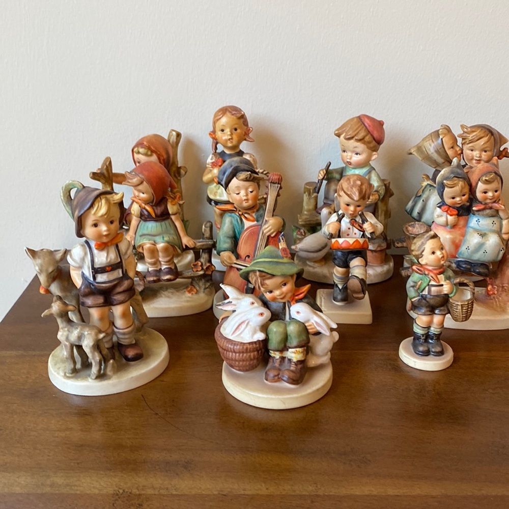 Authentic Hummel collection. 11 piece set.